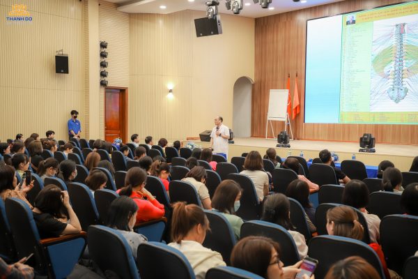 Xoa bóp bấm huyệt – vật lý trị liệu Xoa bóp bấm huyệt