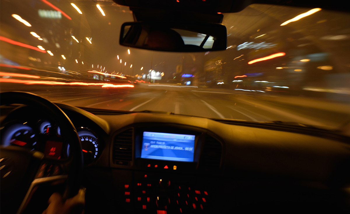 Thừa lái và thiếu lái: Nguyên nhân, cách xử lý đúng kỹ thuật lai xe o to ban dem can luu y nhung gi 2b8 6447343